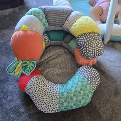 Infantino 2-in-1 Tummy Time!