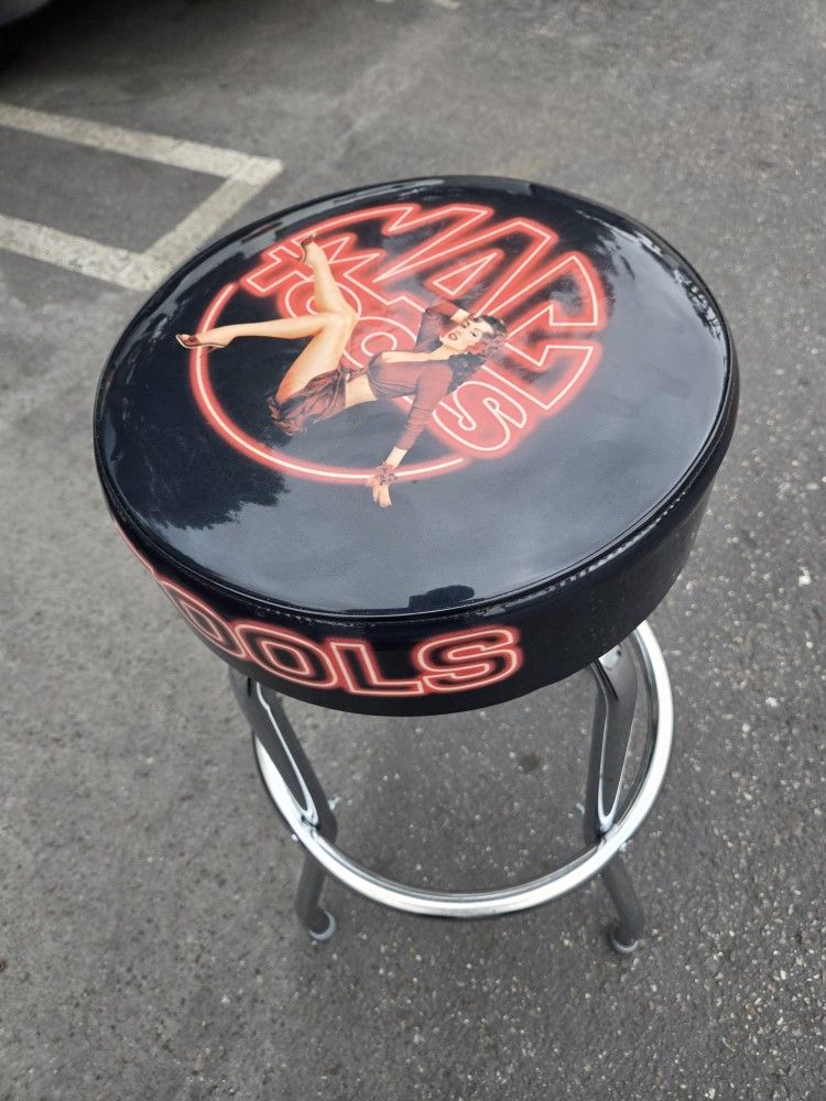 Mac Tools Stool