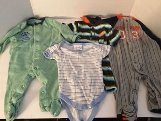 Baby Clothing 6 months 11 items Mostly CARTER’S Outfits Toddler Apparel
