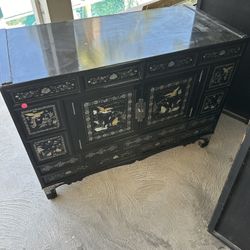 Antique Furniture 