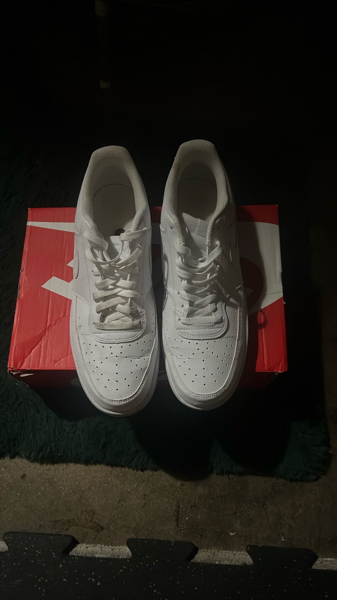 Worn Twice Nike