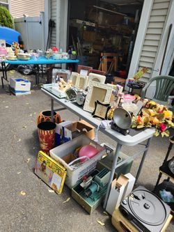 BIG GARAGE SALE