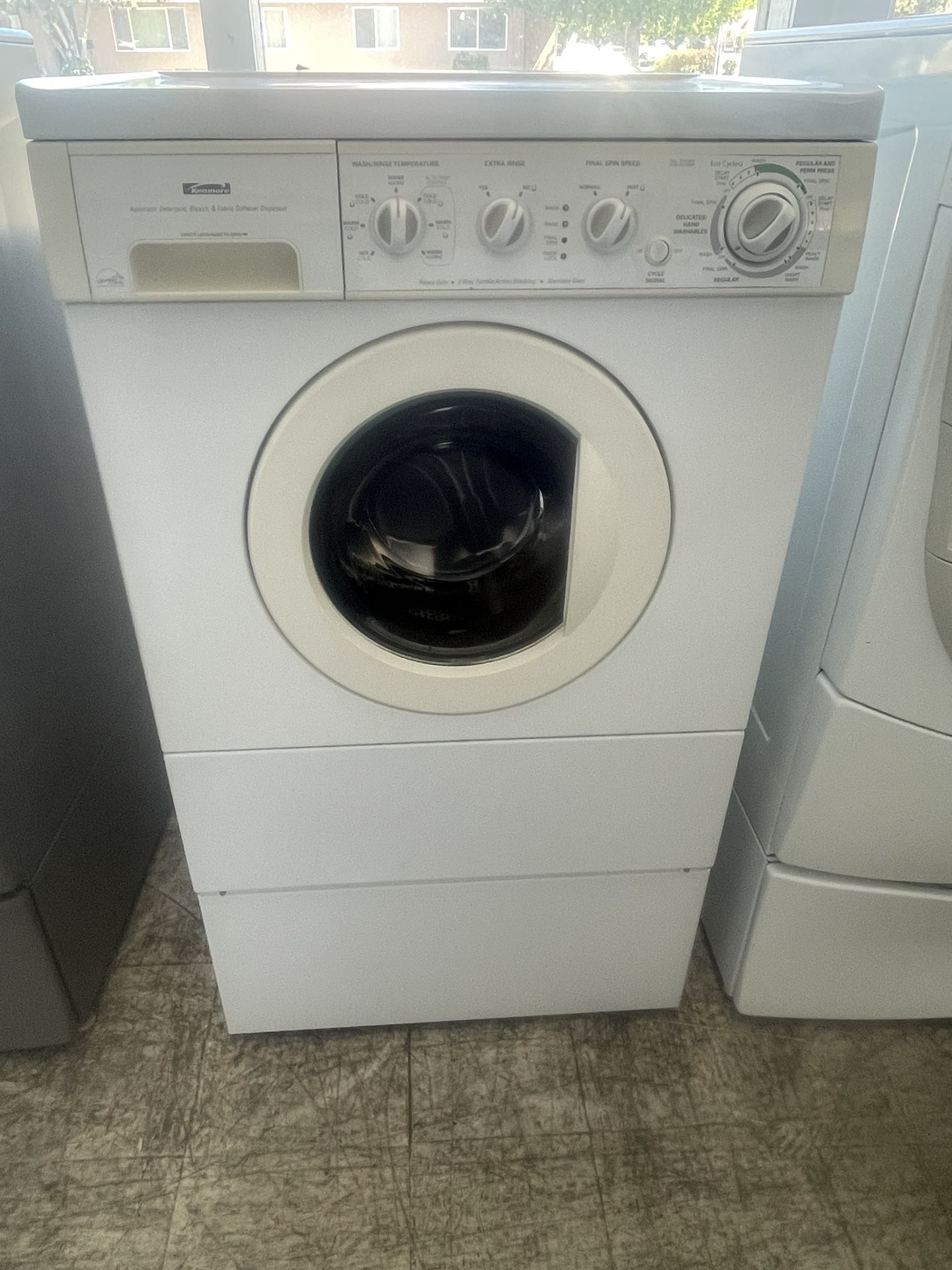 Heavy Duty Kenmore Front Load Washer w/ Pedestal (High Efficiency)