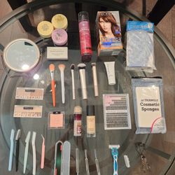32 beauty and make up items new and used, all for $10  with a large bag 