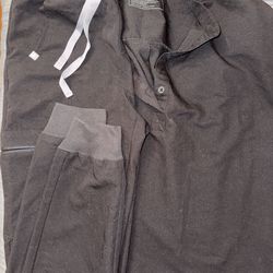 XS Women’s FIGS Scrubs Set