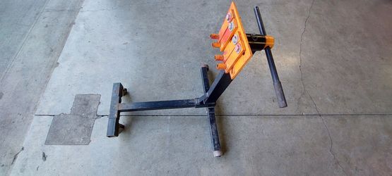 $140 Grua para motor  y estante para motor