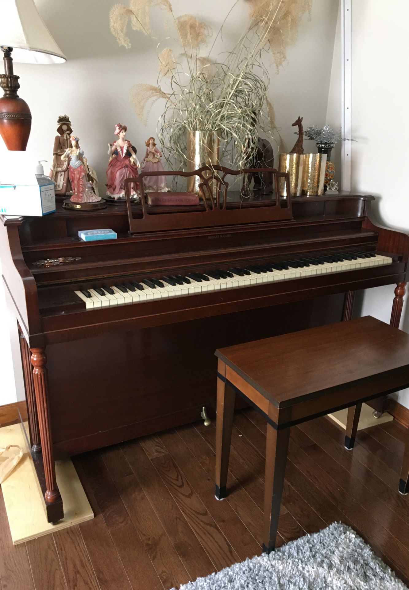 Hobart M.Cable piano
