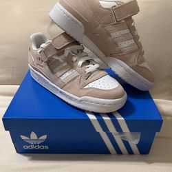New adidas forum low shoes