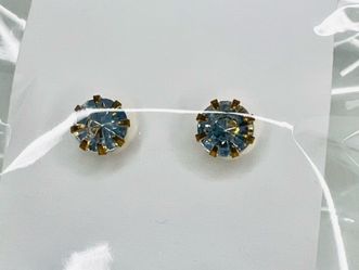 New! Round Crystal Stud Earrings Gold Tone Metal Cute Fashion Backs included.77