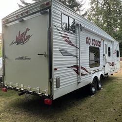 31ft Keystone Nrg Toy Hauler For