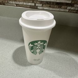 LIKE NEW STARBUCKS REUSABLE 16 OZ CUP 