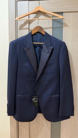 Men ‘s Emporio Armani G-line Dinner Jacket new