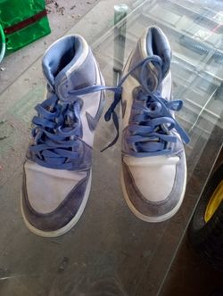 Tennis Shoes 