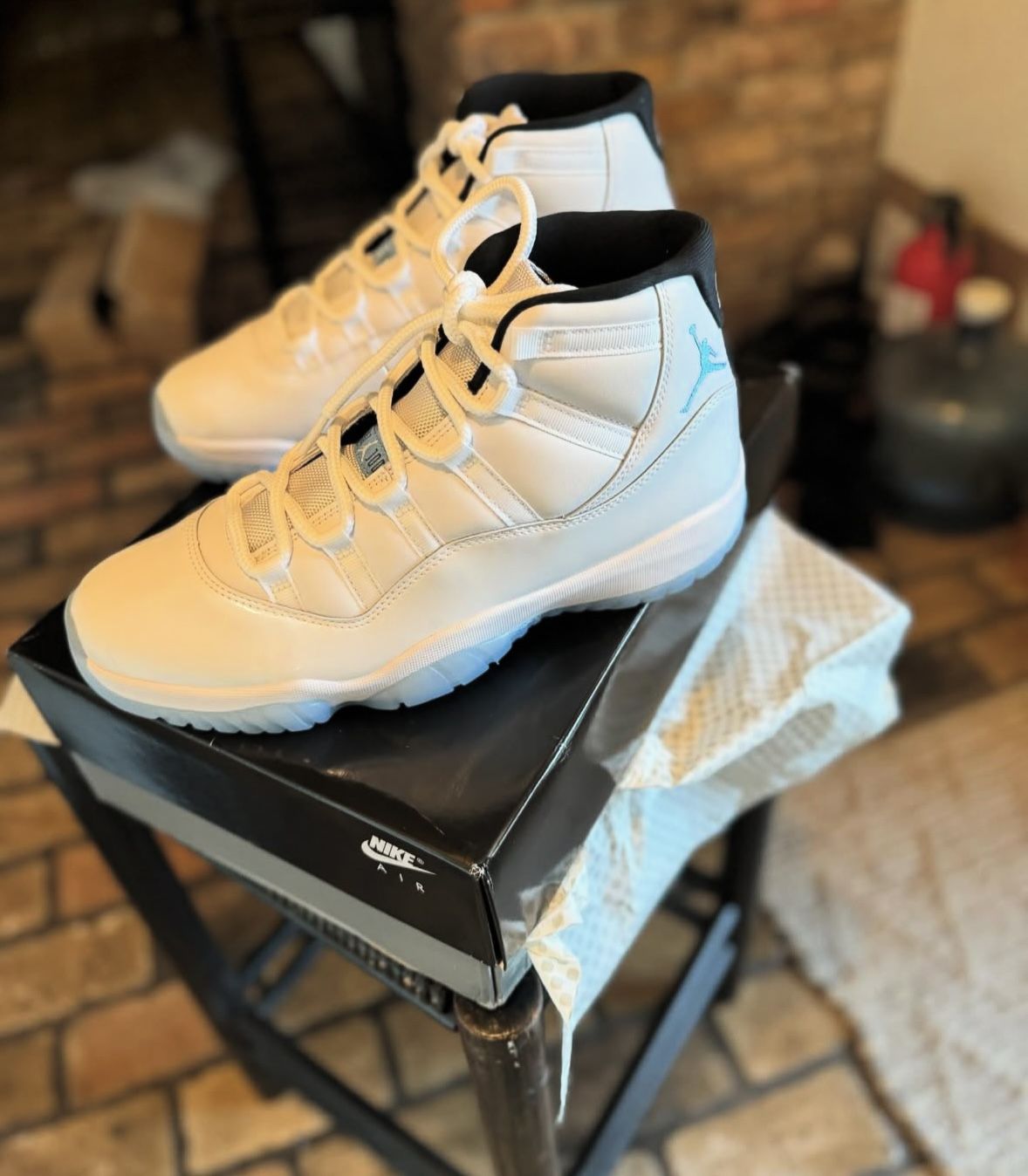 Jordan 11 “Legend Blue” All Sizes