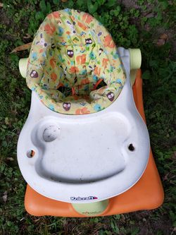 Baby Walker,  used.    ($25).