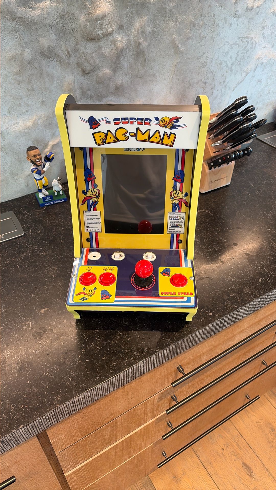 Mini Pac-man arcade machine