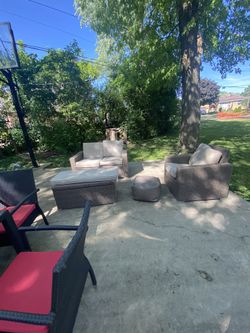 Patio Furnitures