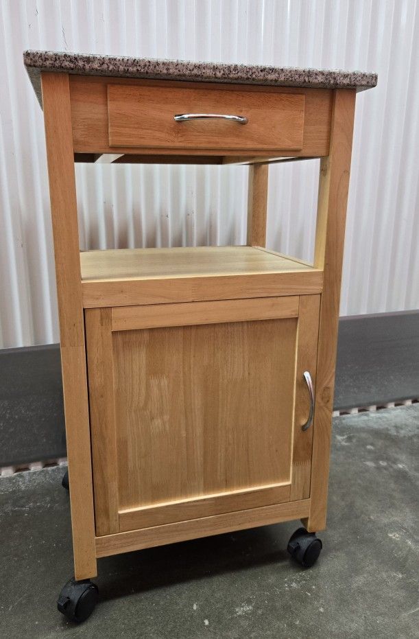 Medium-sized cabinet 