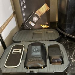 Star Trek Bluetooth communicator / The Wand VRCompany WRC11215 