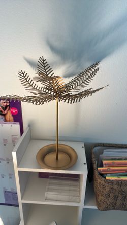 Jewelry hanger