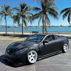 Infiniti G37 Carbon Fiber Body Kits & Parts - VQCARBON 
