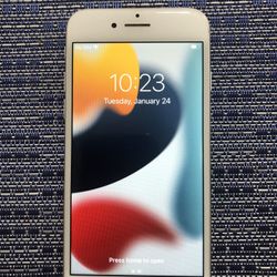 Apple iPhone 7 128GB Unlocked For Any Carrier Like New!