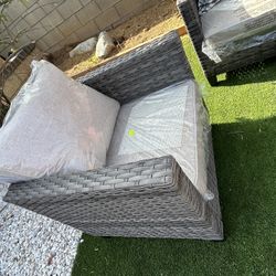 Patio Furniture Set Outdoor New In The Box