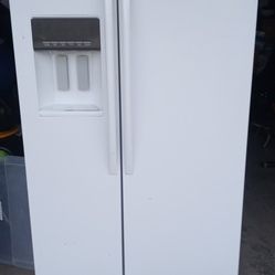 Whirlpool Refrigerator