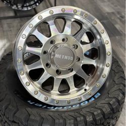 Method MR304 Machine 17x8.5 8x170 +0 Rims 33x12.50R17 M/T Tires Ford F-250 F-350 Excursion