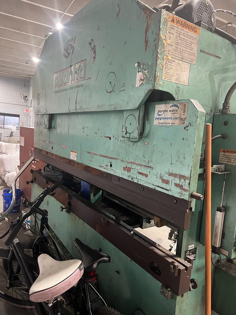 piranha press brake and shear (65 ton ) for Sale in Pembroke Pines, FL