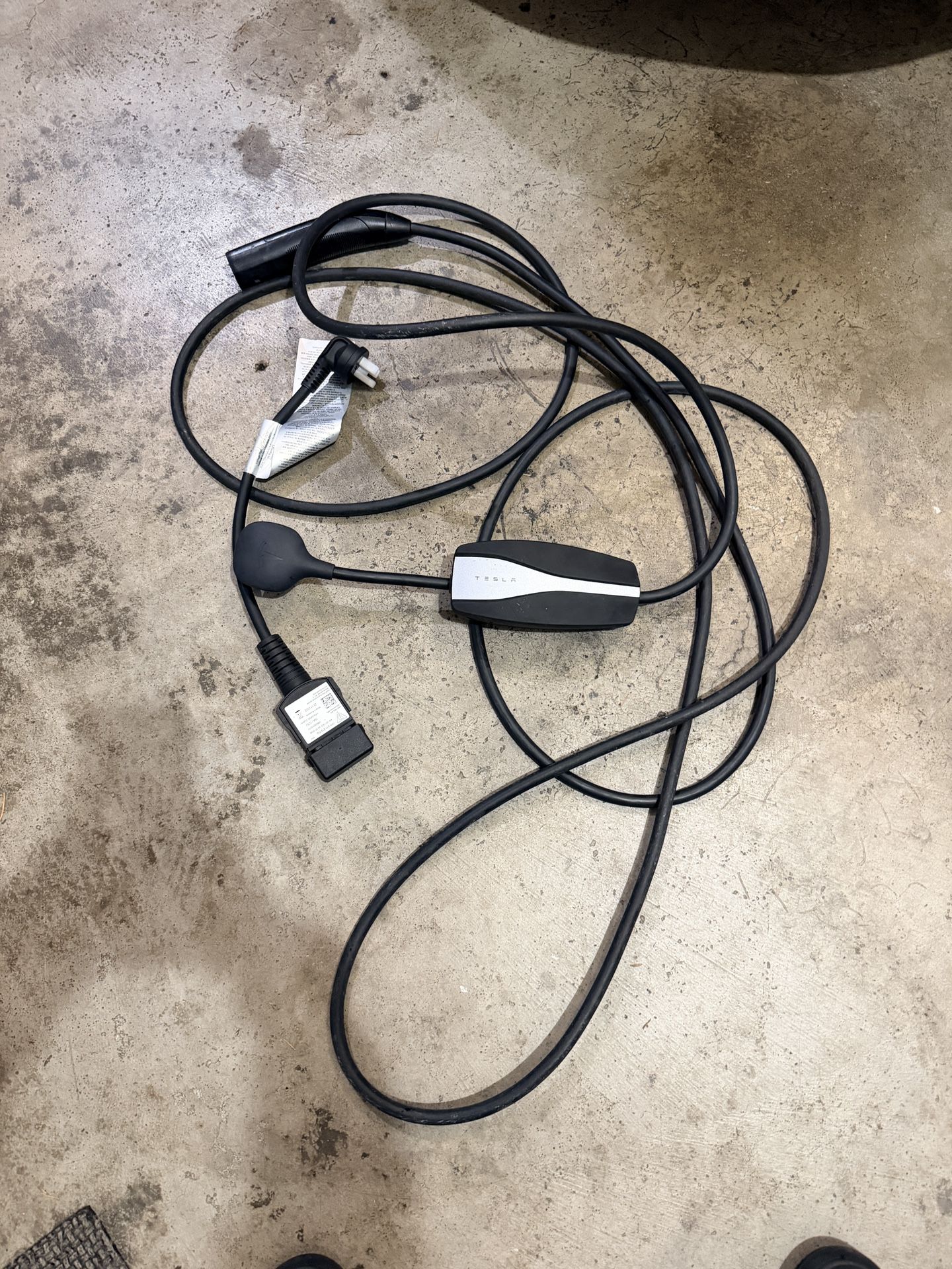 Tesla Mobile Charger Gen 2