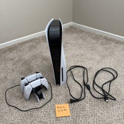 PS5 Bundle – 2 Controllers + Dual Charger – $400 OBO