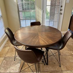 Kitchen Table W/chairs