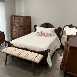 Antique Bedroom Set