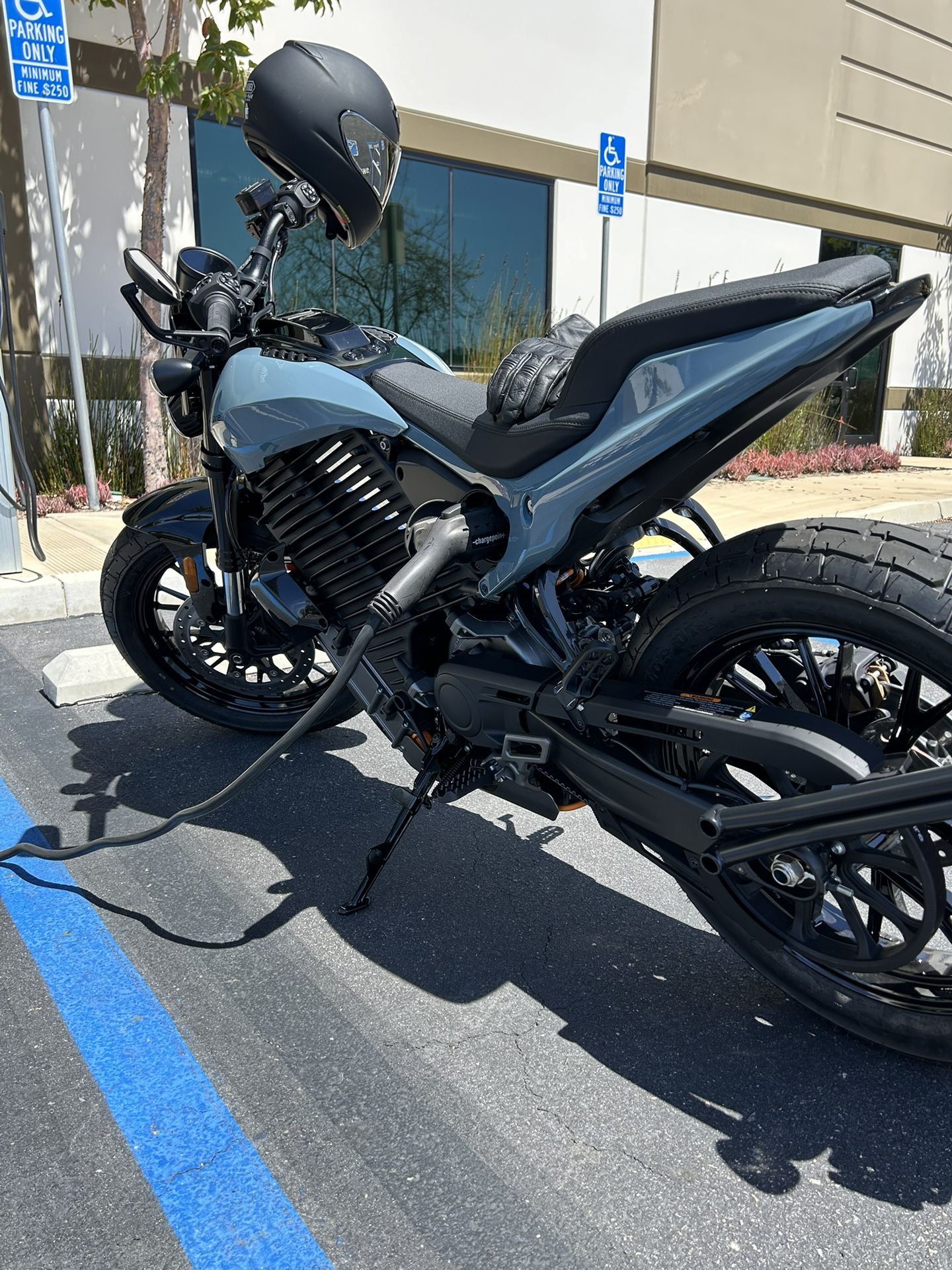 2024 Harley Davidson LiveWire DelMar S2