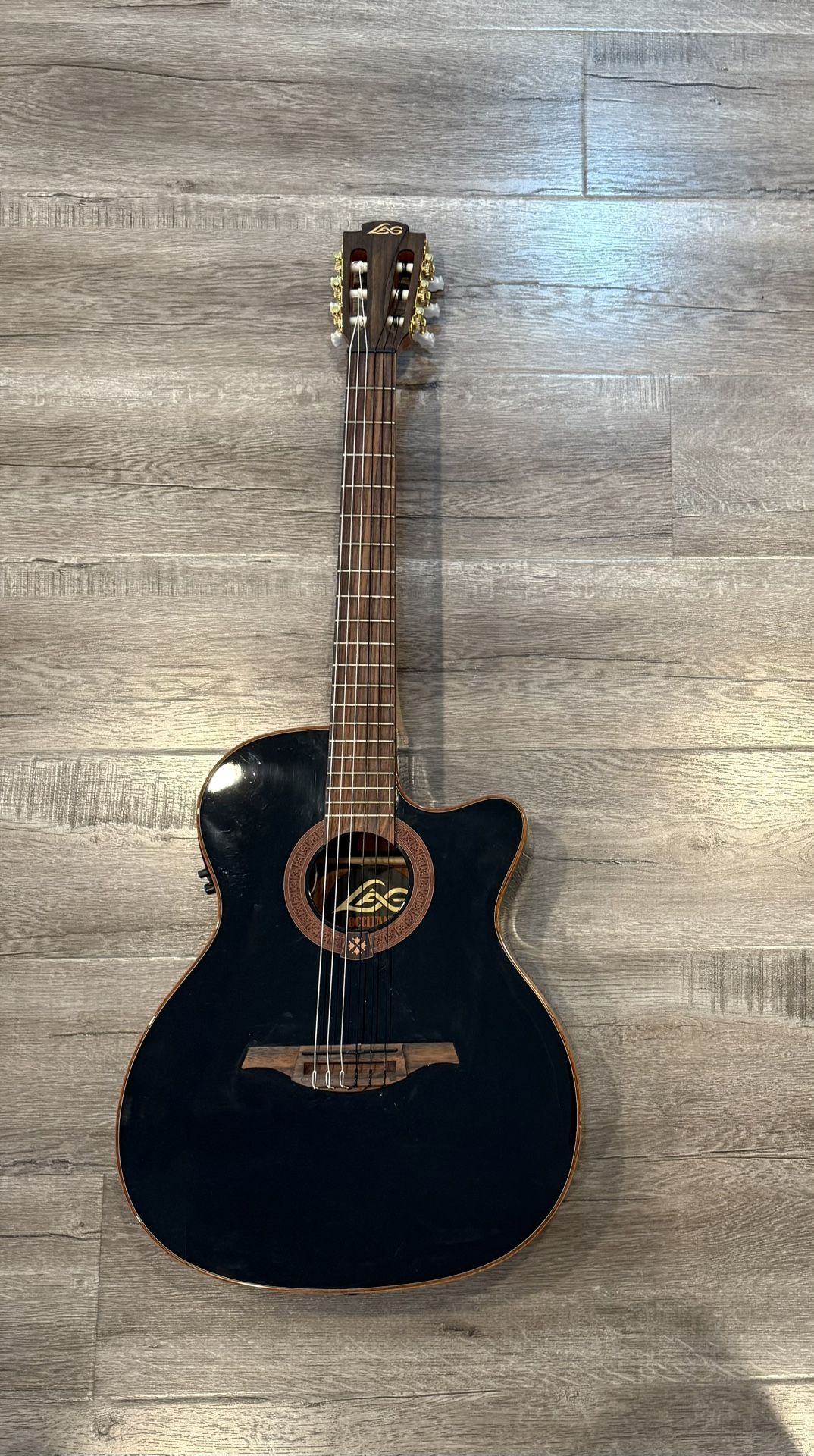 LAG Occitania OC114ACE-BLK Acoustic Guitar; glossy black