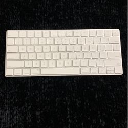 Wireless Apple Keyboard 