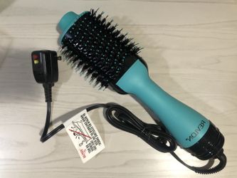 Revlon Blow Dry Hair Brush/dryer