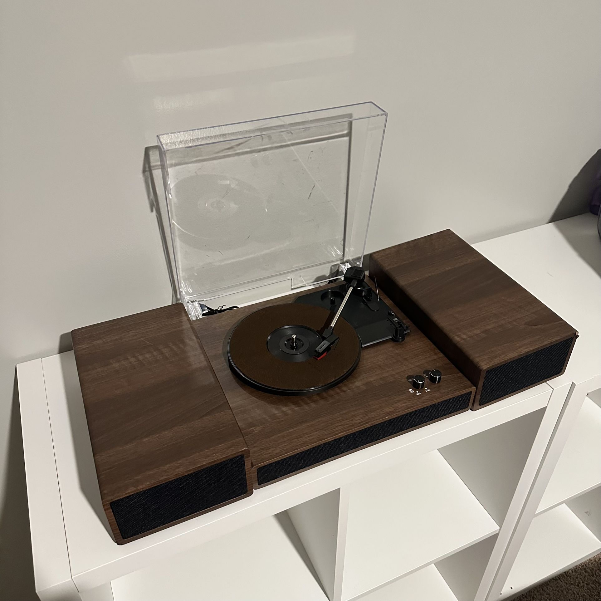 Vintage Vinyl Record Player w/ Dual Stereo Bookshelf Speakers