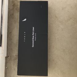 Tesla Second Row Pet liner 