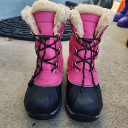 Girls Size 2 Snow Boots