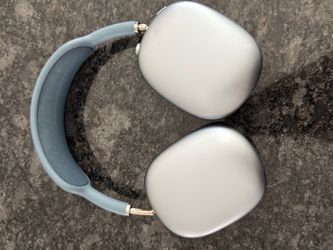 AirPods Max (Lightning)