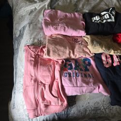 Children's Sweatshirts. 