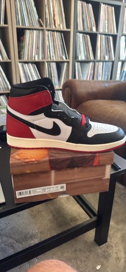 🔥 AIR JORDAN 1 RETRO HIGH OG “BLACK TOE REIMAGINED” 🔥deadstock