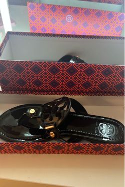 Black Tory Burch size 6