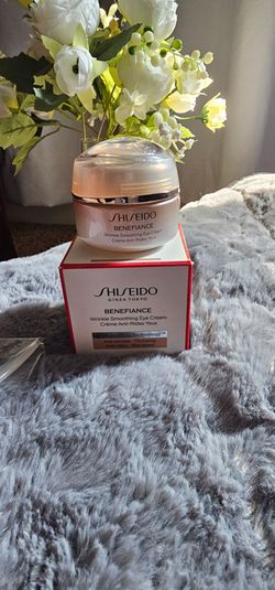 Shiseido Benefiance Whiseidorinkle Smoothing Eye Cream