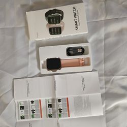 Smart Watch Fitness Tracker with Heart Rate Monitor