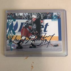 Wayne Gretzky # 115 Autographed