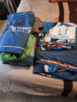 Gently Used Avengers &Minecraft Bedding Set