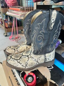 Smokys Genuine Leather Snake Boots